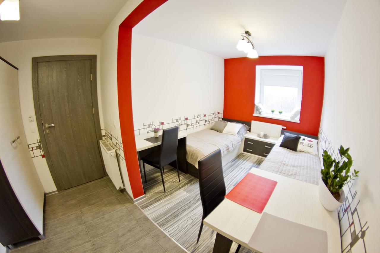 Park Apartament Rzeszów Exteriör bild